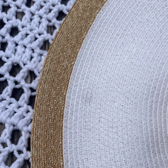 NWT Brooks Brothers White Sun Boat Hat with Tan Brim NWT Brooks Brothers White Sun Boat Hat with Tan Brim main image 4